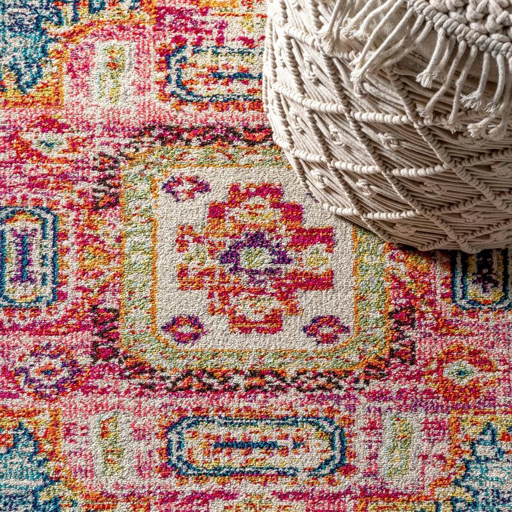 Bohemian Flair Boho Vintage Medallion Blue/Red 4 ft. x 6 ft. Area Rug by JONATHAN Y - Image 4