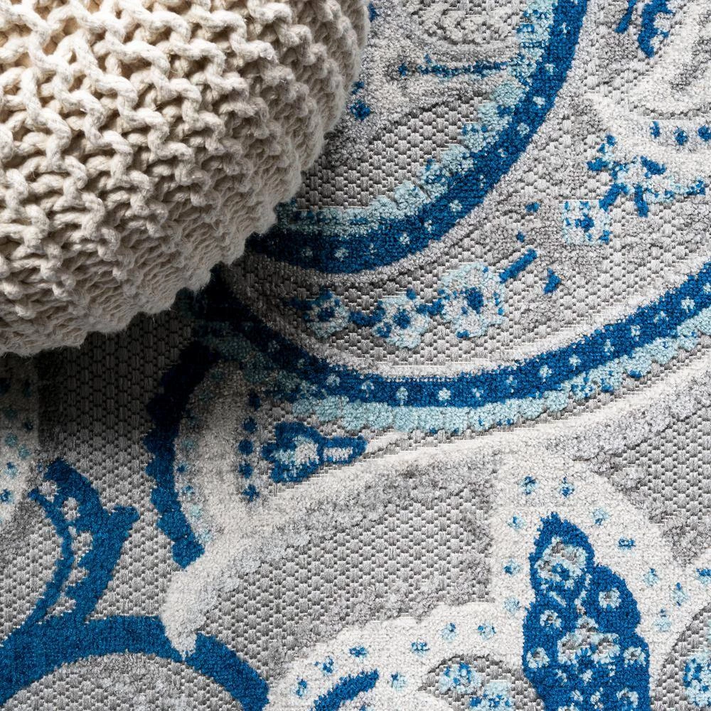 Gordes Paisley High-Low Light Gray/Blue 8 ft. x 10 ft. Indoor/Outdoor Area Rug by JONATHAN Y - Image 7