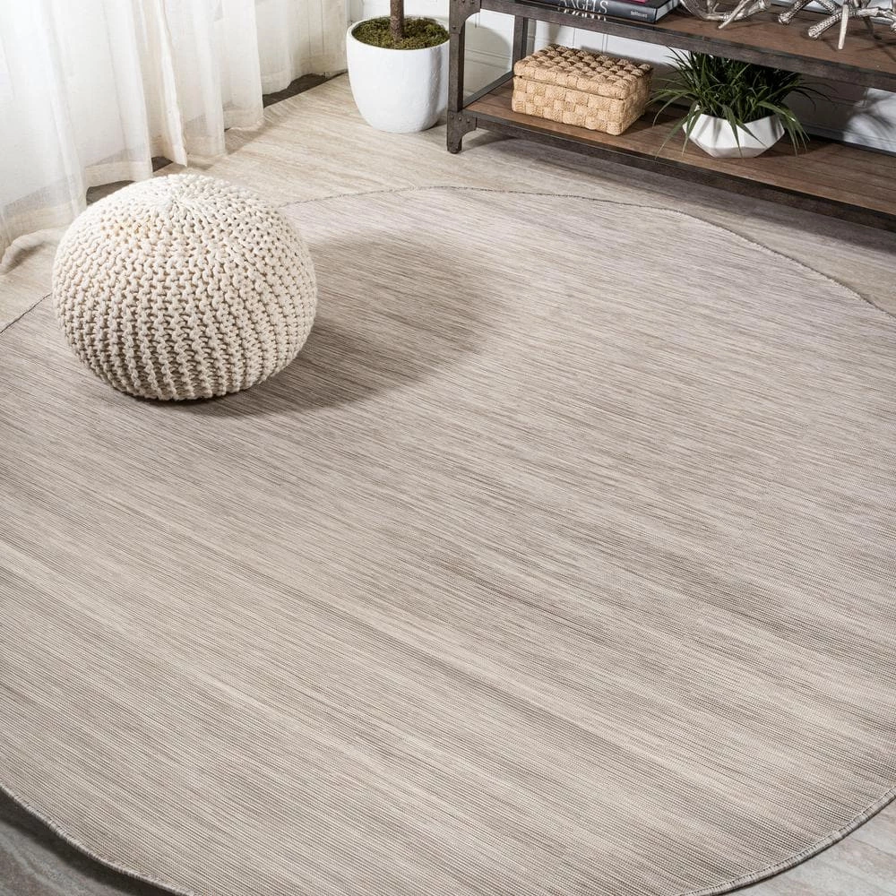 Ethan Modern Flatweave Light Gray 6 ft. 7 in. Solid Round Indoor/Outdoor Area Rug by JONATHAN Y - Image 2
