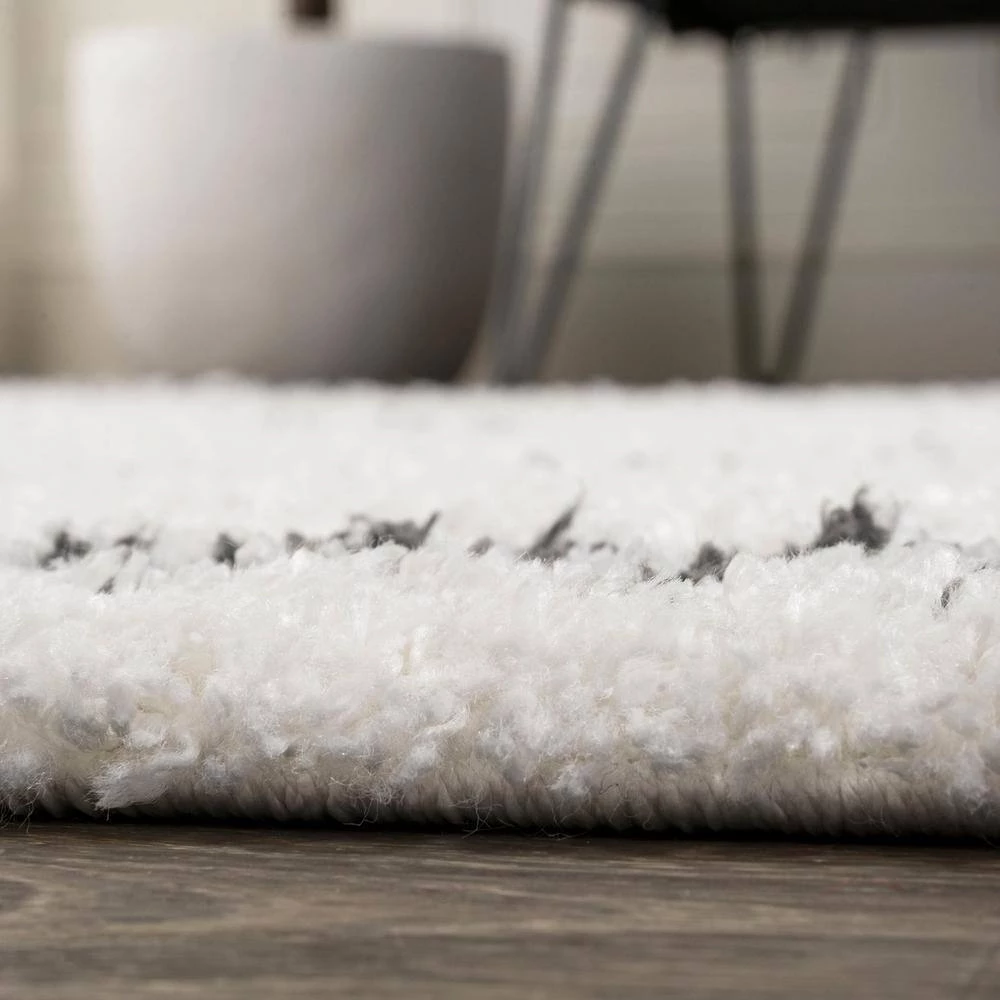 Calvia Moroccan Diamond Shag White/Black 5 ft. x 8 ft. Area Rug by JONATHAN Y - Image 13