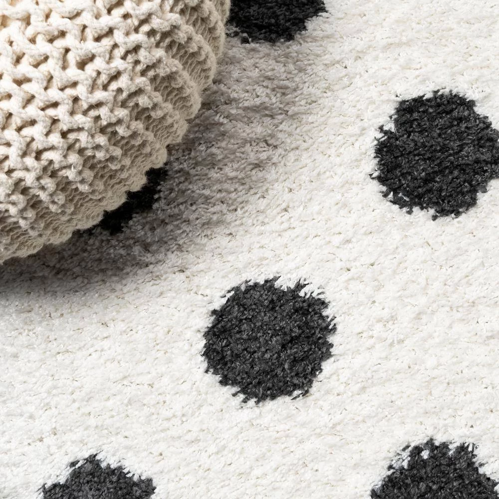Pere Modern Charcoal Dot Shag White/Black 8 ft. x 10 ft. Area Rug by JONATHAN Y - Image 6